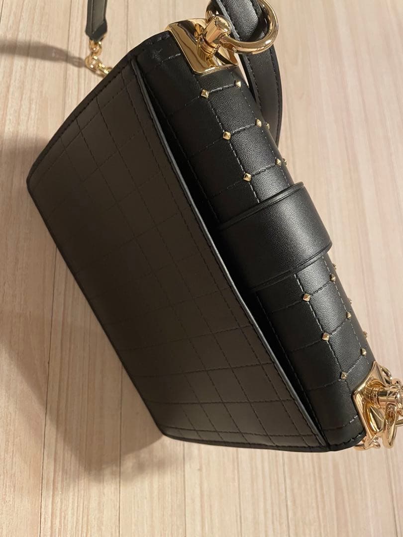 Michael Kors スタッズ付きショルダーバッグ