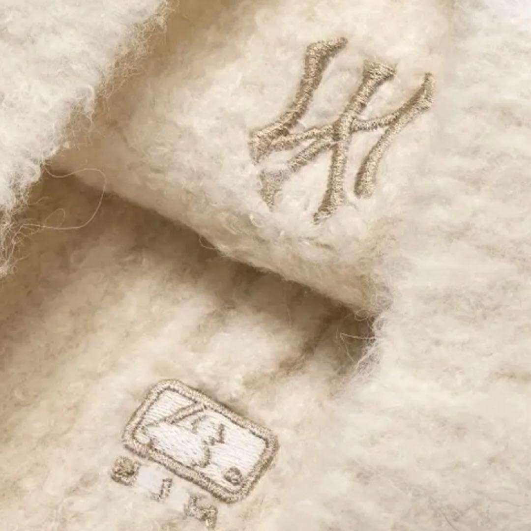 韓国限定 MLB カリナ 着用 猫耳 ミャオン ビーニー 紐付 ホワイト 白