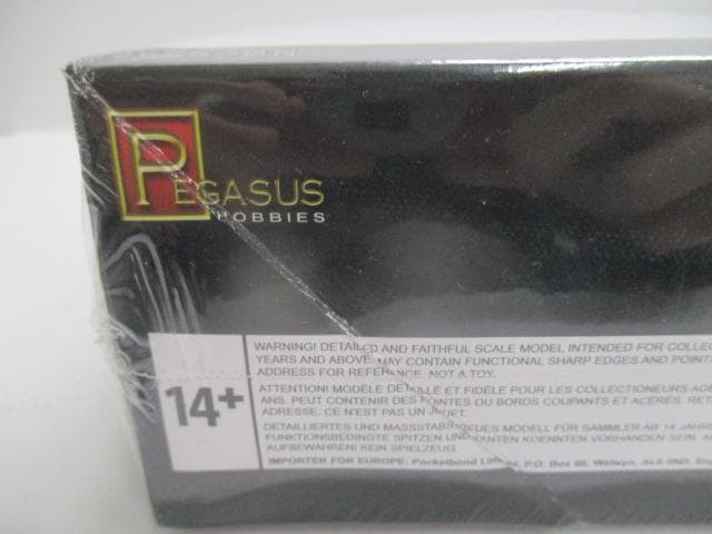 【未開封】PEGASUS HOBBIS　１／２４　SPINOSAURUS