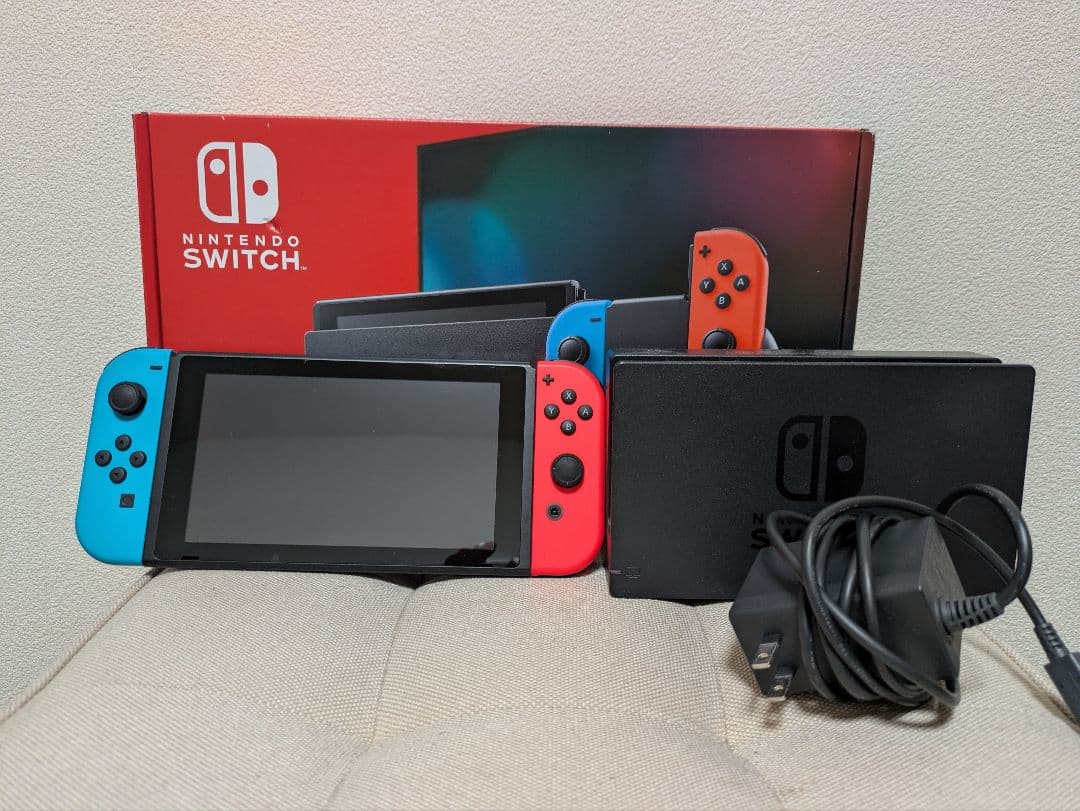 Nintendo Switch スイッチ本体 美品 付属品すべてつき