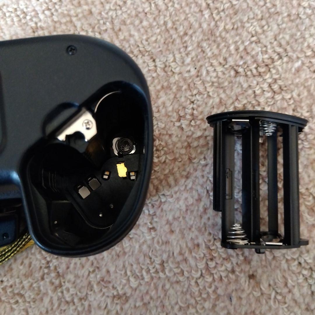 Nikon F100 一眼レフカメラ　＋MB15＋SB28