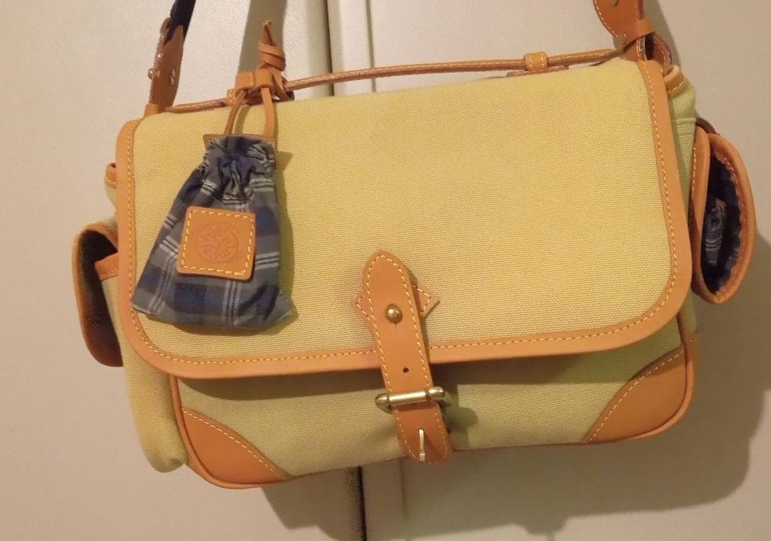 ヘミングス サンタツ浅井慎平モデルカメラバッグショルダーバッグHEMING’S