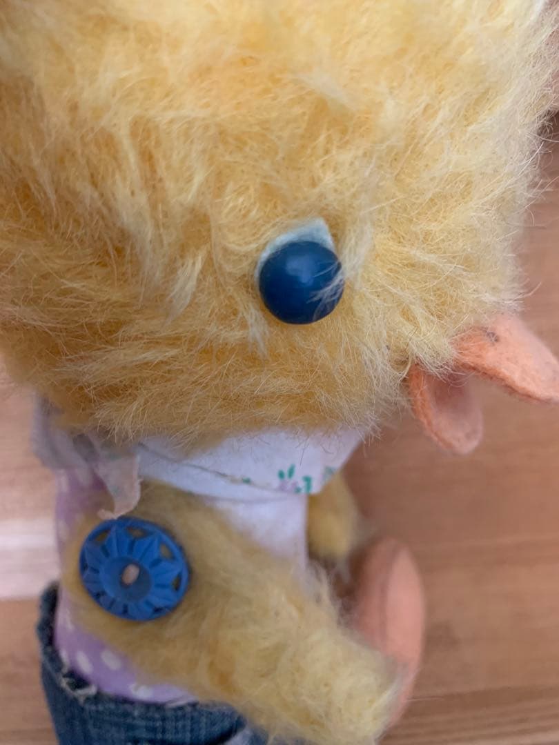 デニムパンツ　ヒヨコ　とり　人気作家　ヒッピーココさん