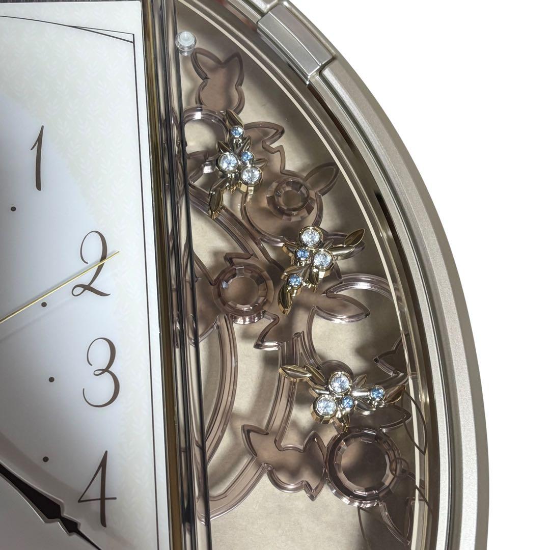 ほぼ未使用 SEIKO セイコー AM241G 掛時計 電波時計 30曲