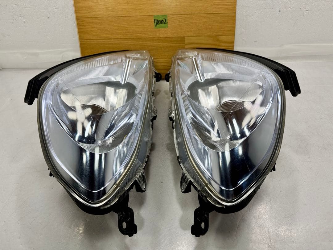 美品 ホンダ フィット 後期 GP1/GP4 GE6 HVヘッドライト 左右