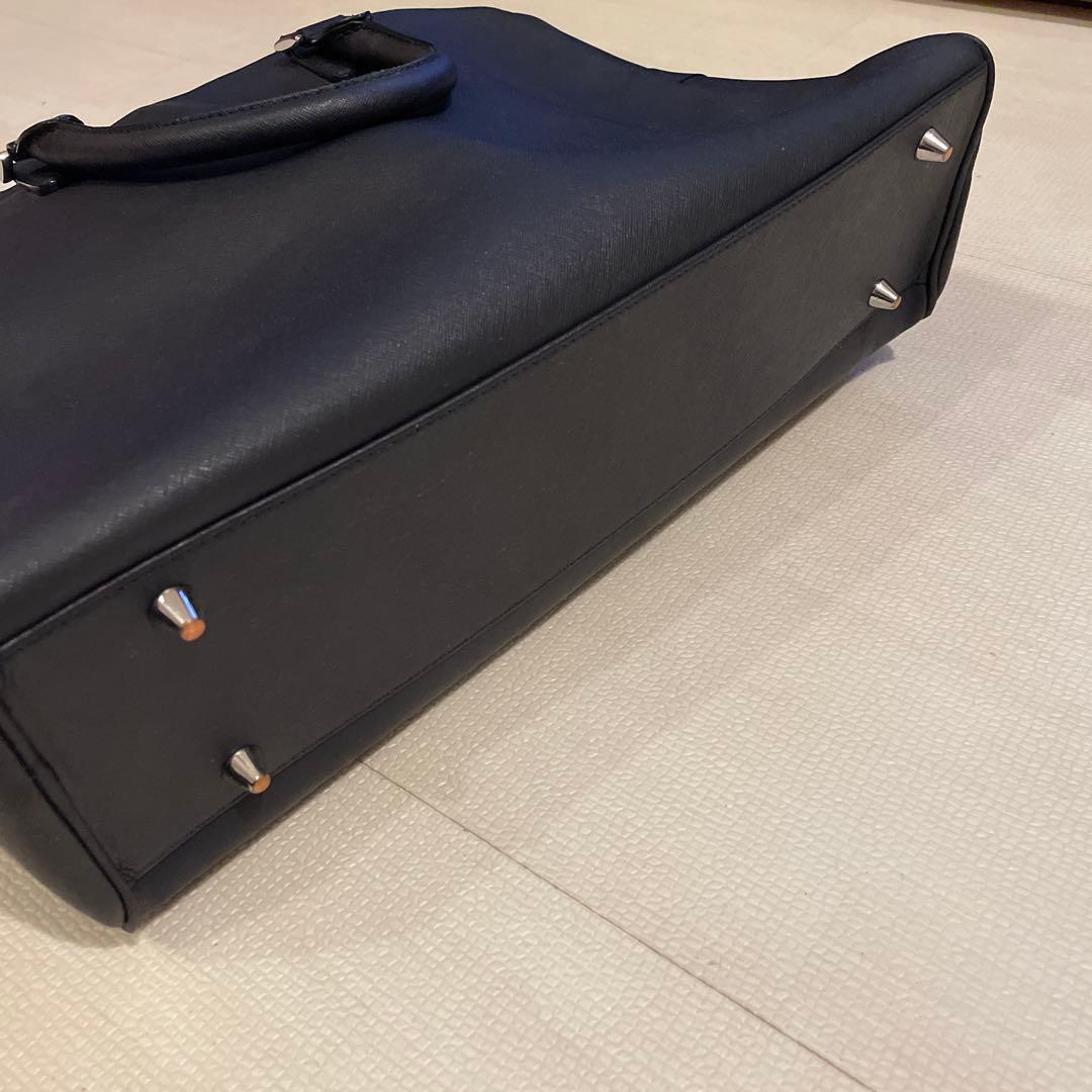 ユナイテッドアローズ　ビジネスバッグ　ネイビー