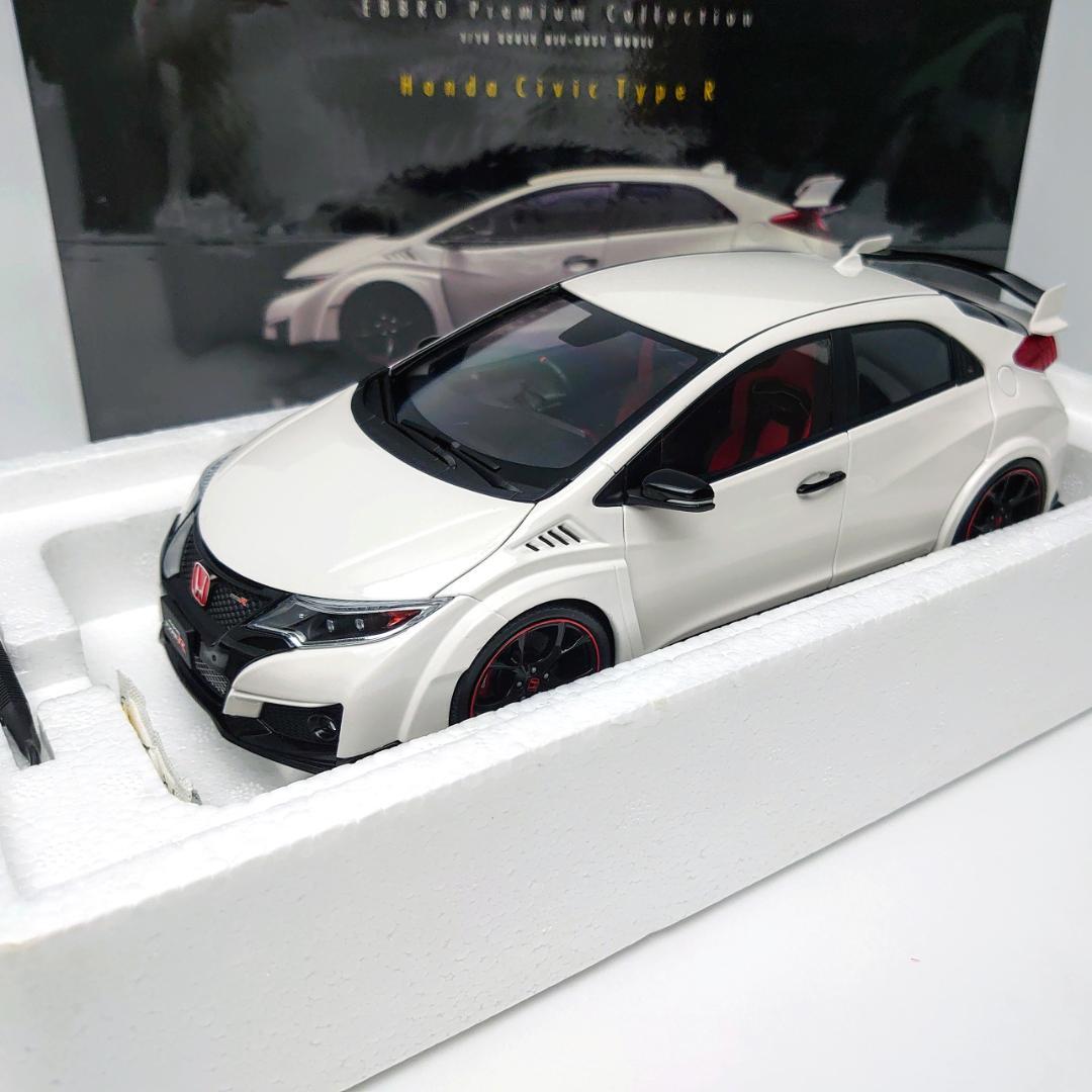 《未使用》1/18　EBBRO　ホンダ　シビック　タイプ　R　2015　白　模型