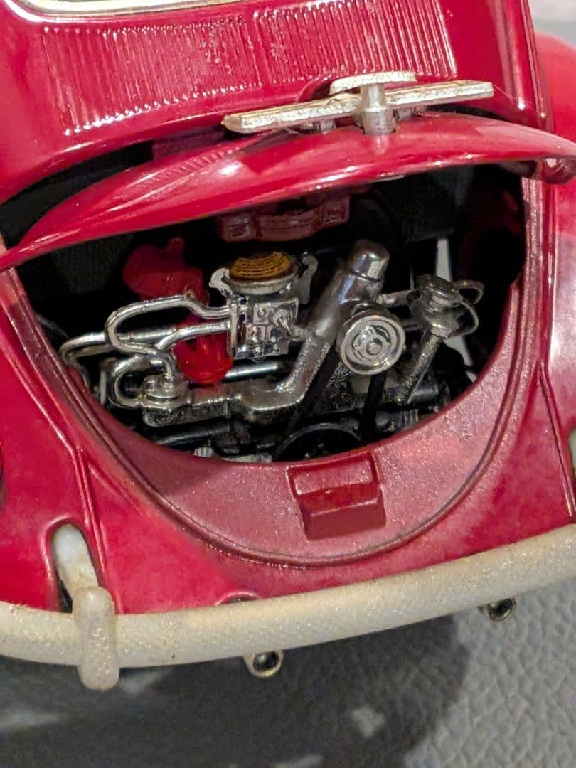 burago ブラーゴ ワインレッド ビートル 1/18 レトロ