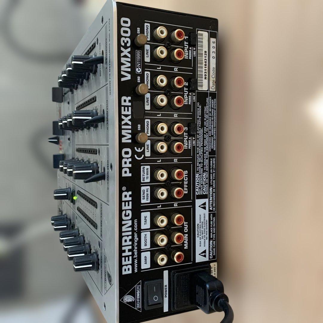 VMX 300 DJミキサー