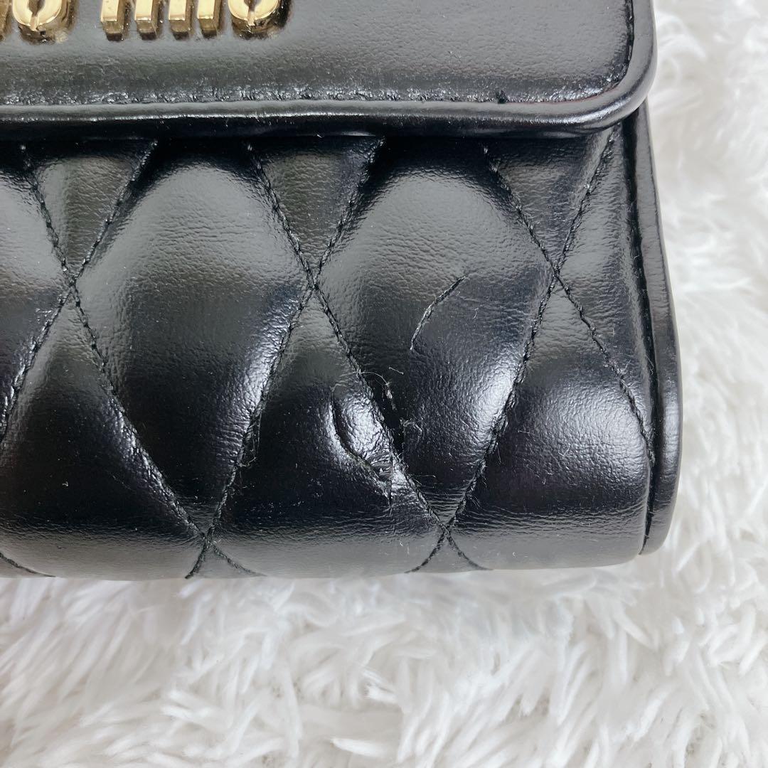 専用FRID搭載✨ミュウミュウ 折り財布 5ML002 マテラッセ 黒 ゴールド