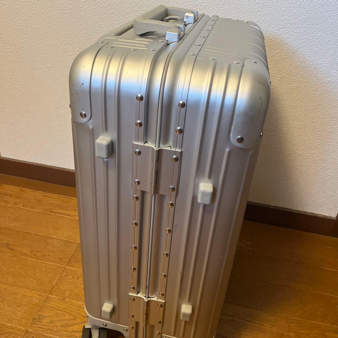 希少 非売品 メルセデスベンツオリジナルアルミスーツケース 32L 機内持込可能