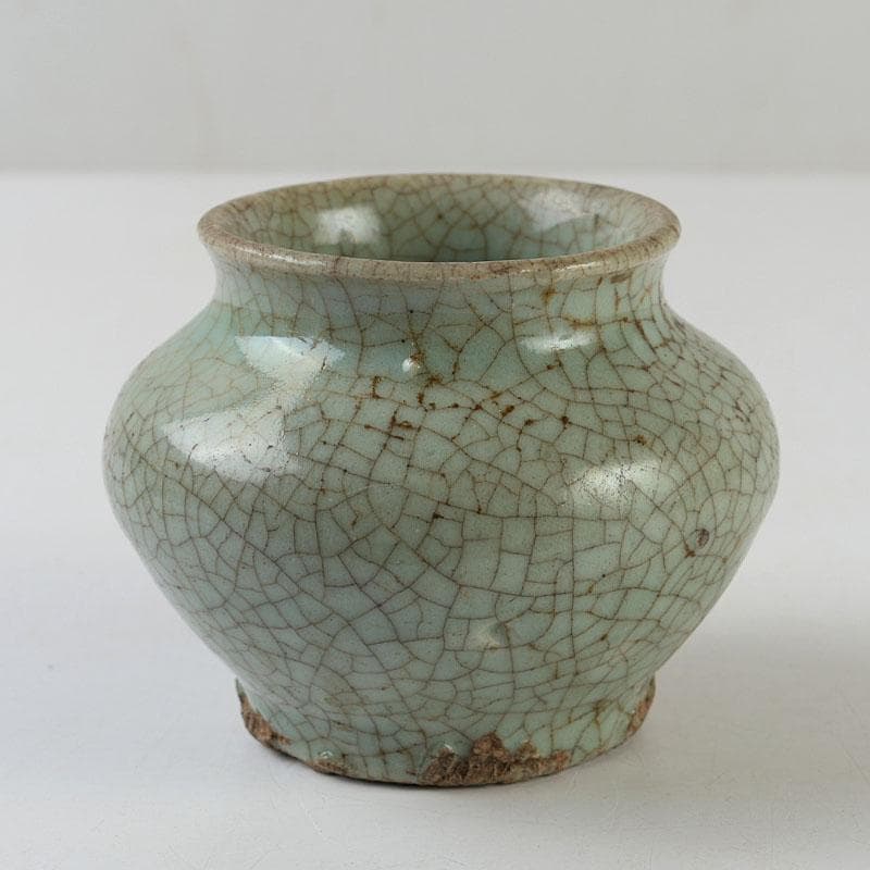 中国　南宋　官窯　金糸鉄線　飾壺　小壺　Z　8608