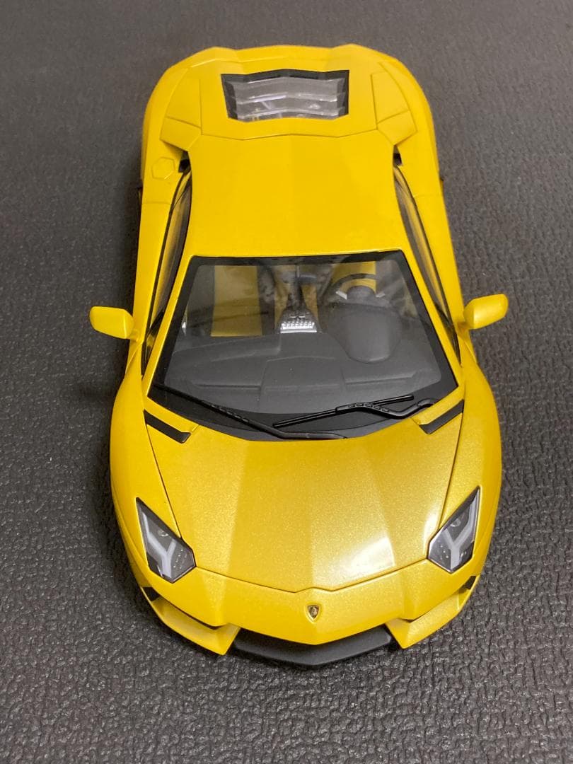 1/18 オートアート ランボルギーニ アヴェンタドール LP700－4