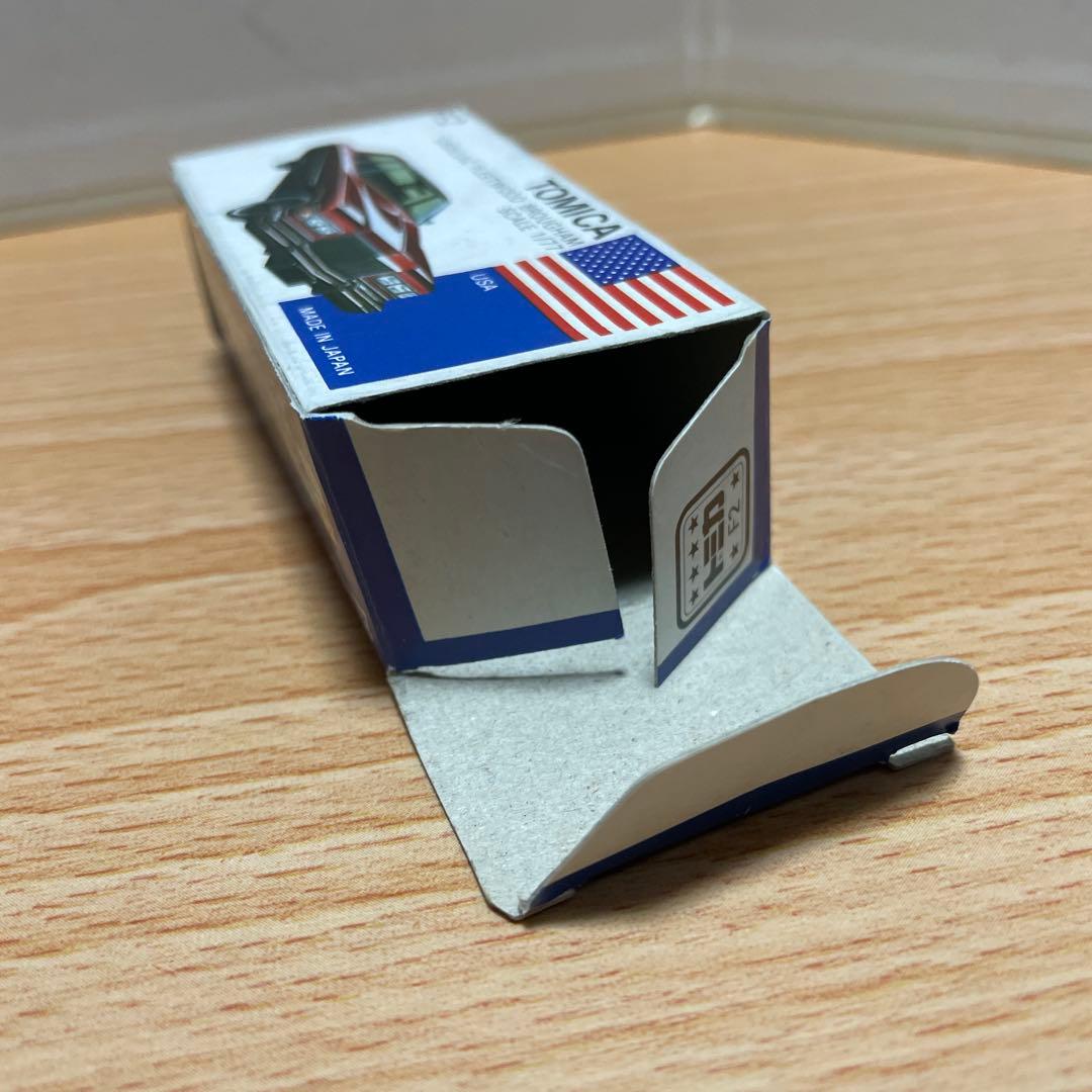 トミカ 青箱 キャデラック フリートウッド ブローアム