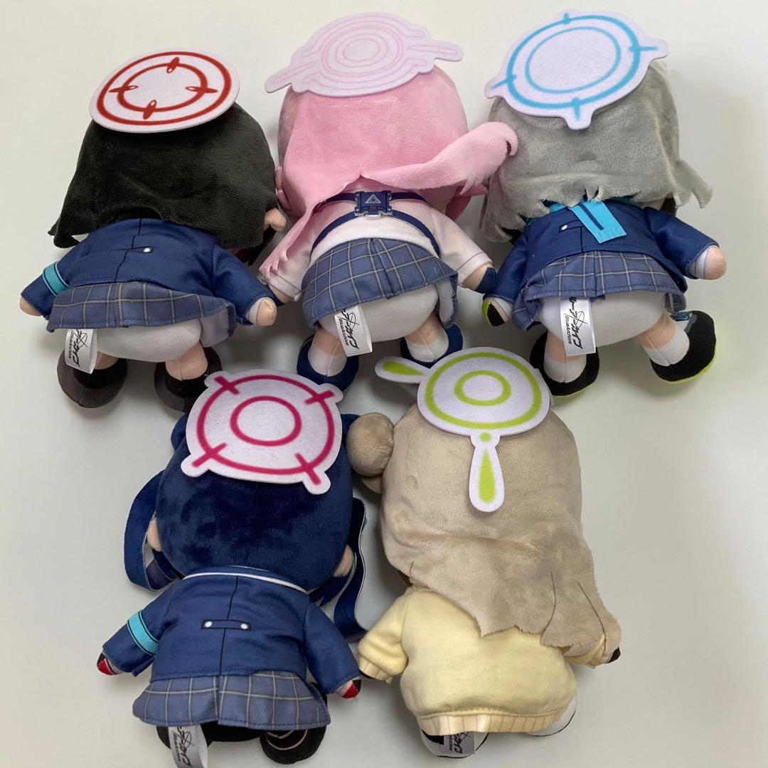 ブルーアーカイブ　ちょこぷにぬいぐるみ ホシノ　セリカ　アヤネ　ノノミ　シロコ