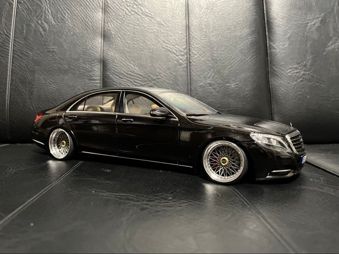 メルセデスベンツ　Sクラス　1/18