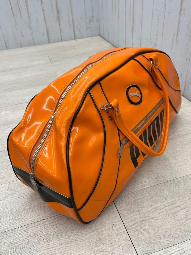 昭和レトロ PUMA ボストンバッグ オレンジ エナメルバッグ 金属ロゴマーク