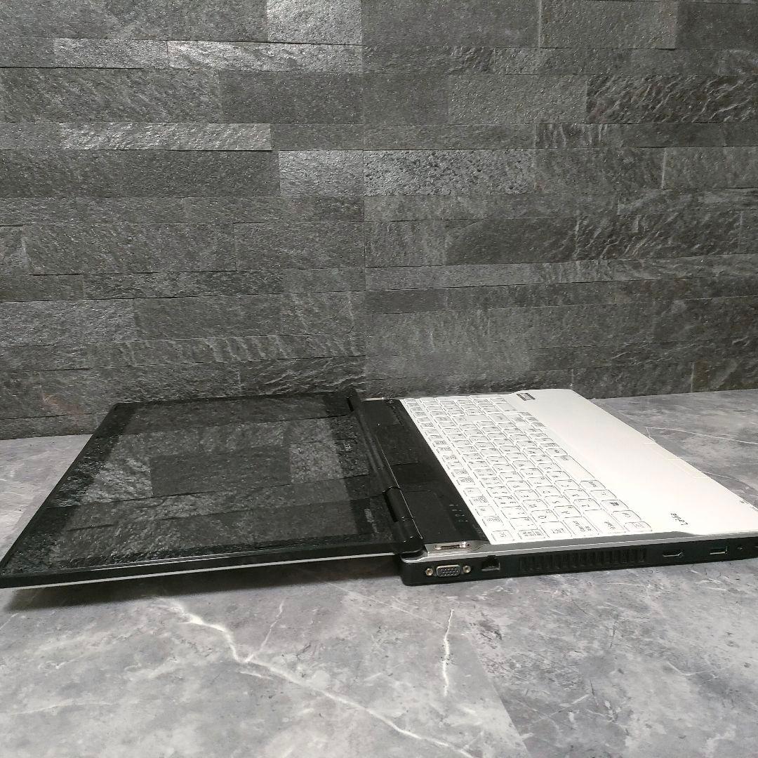 美品 NEC corei7 新品メモリ16GB 新品SSD480 office