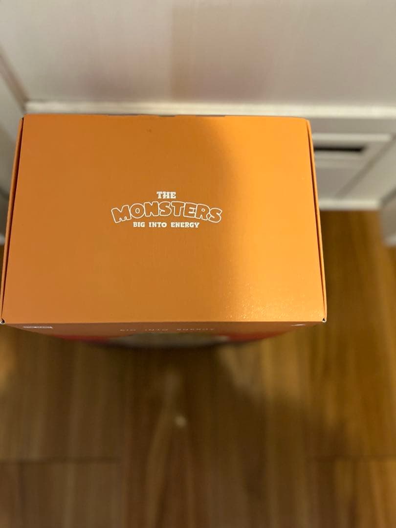 ラブブ THE MONSTERS ROCK THE UNIVERSE Big