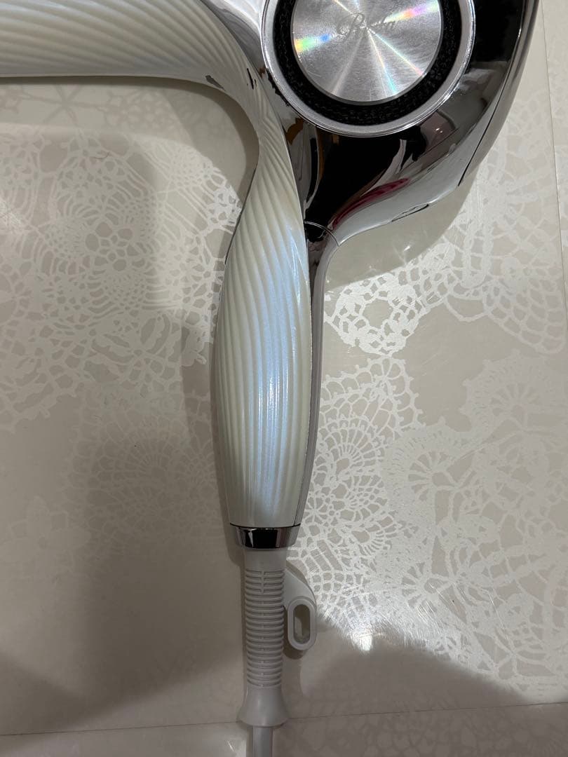 リファビューテック ドライヤー　プロ　2022年製