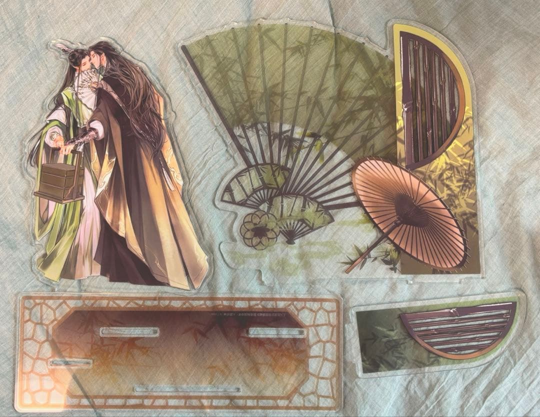 人渣反派自救系統　台湾版　アクスタ付き