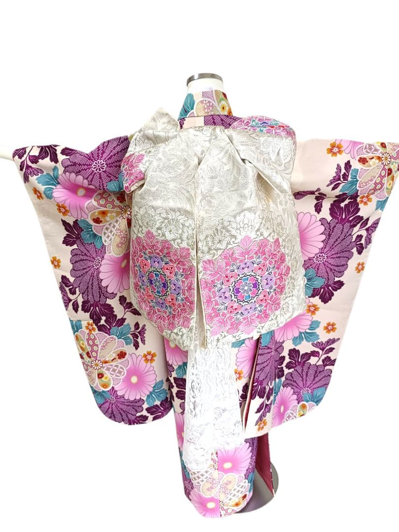 新品着物☆クリーム色大きな花模様着物☆作り帯フルセット