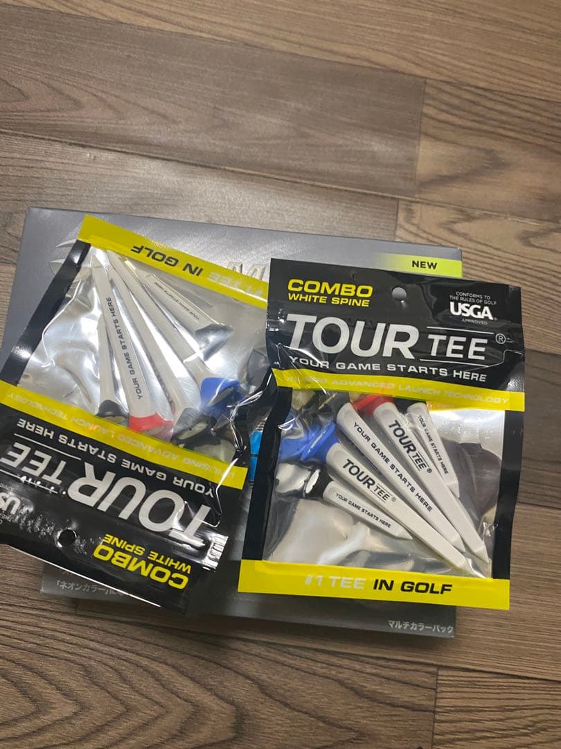 TaylorMade Tour Response Stripe 3ピースボール