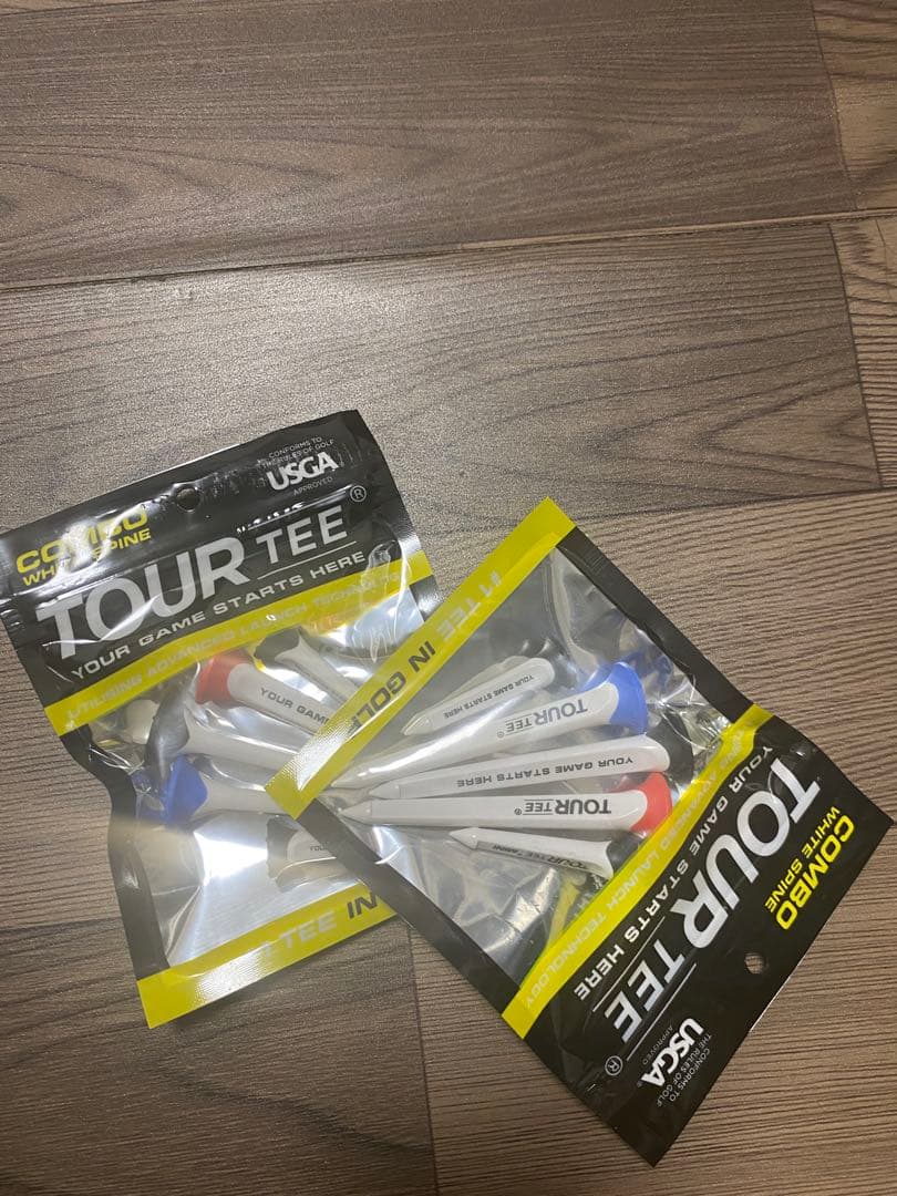 TaylorMade Tour Response Stripe 3ピースボール