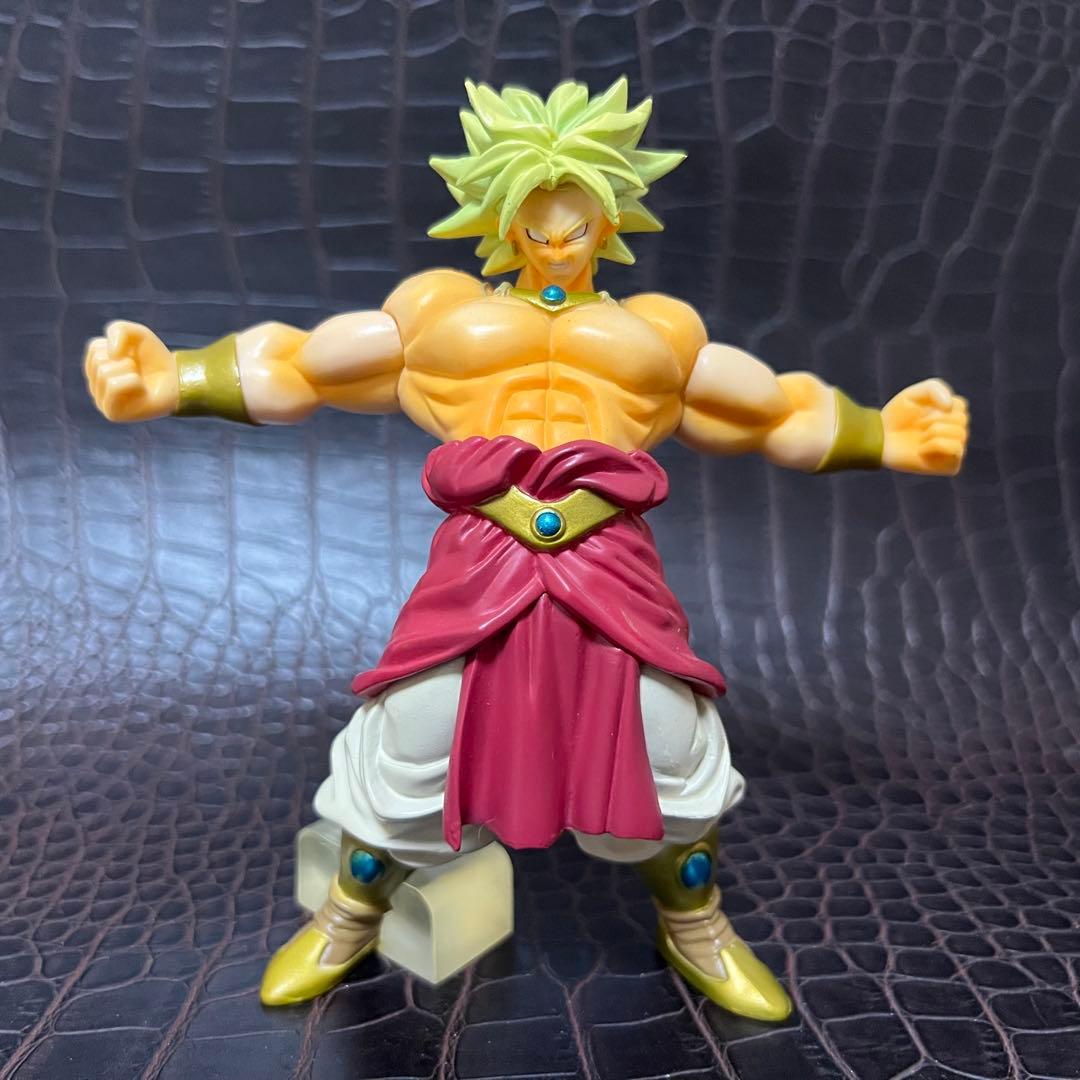 ■ 激レア ドラゴンボール スーパーサイヤ人ブロリー フィギュアセット