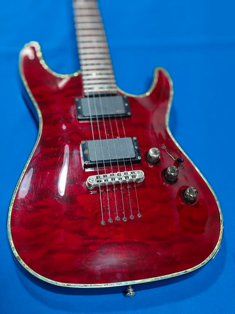 Schecter Diamond Series Hellraiserレッド