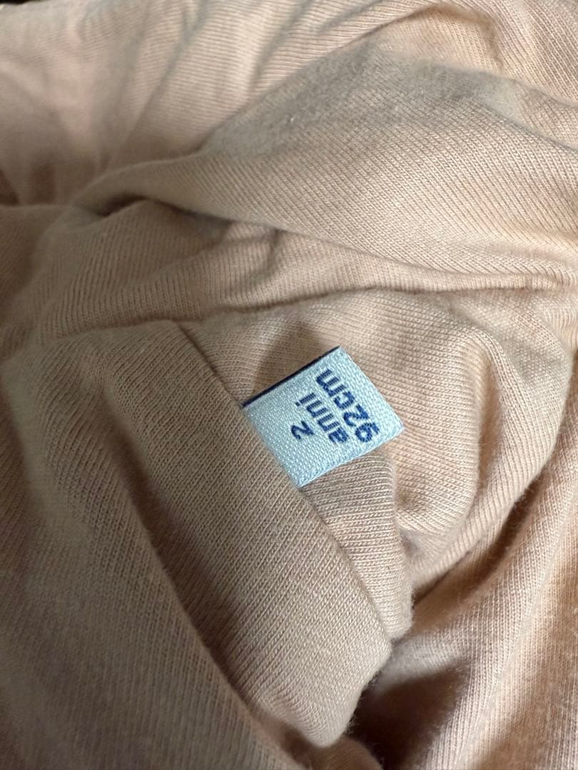 期間限定価格⭐︎MONCLER ピンクベージュ フード付きダウンジャケット