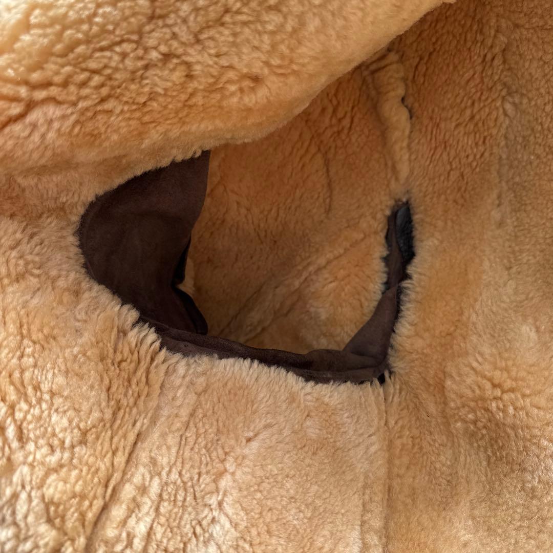 再評価3倍以上価値‼️お宝‼️フライトジャケット米国海軍仕様M445皮の素材を変更