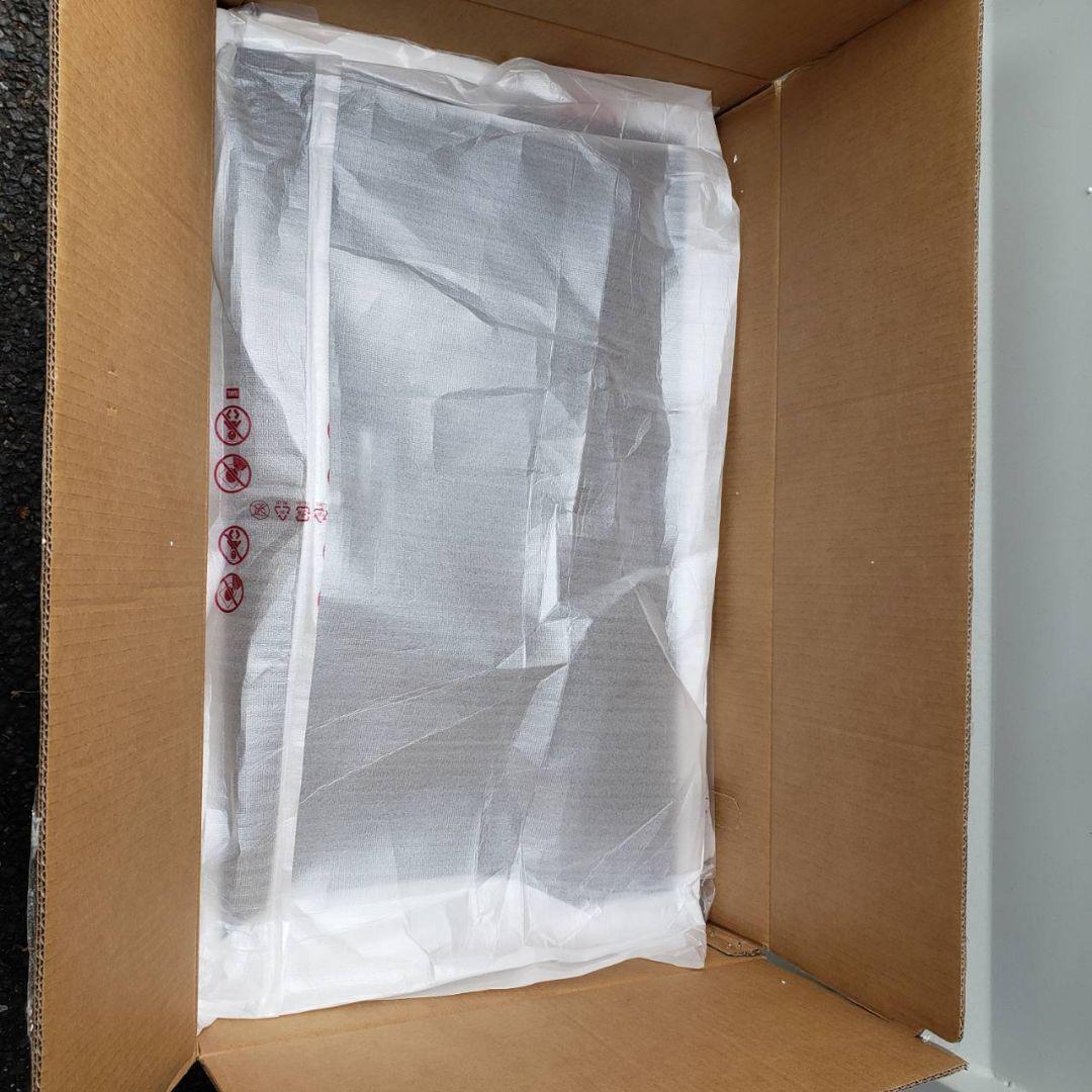 美品　未使用に近いLGモニター　31.5インチ大画面IPS FHDモニター