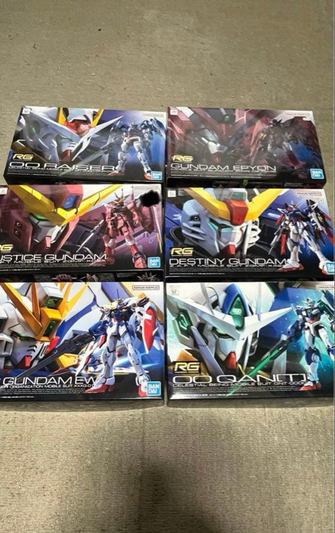 (新品、未使用) RG ガンプラ セット！