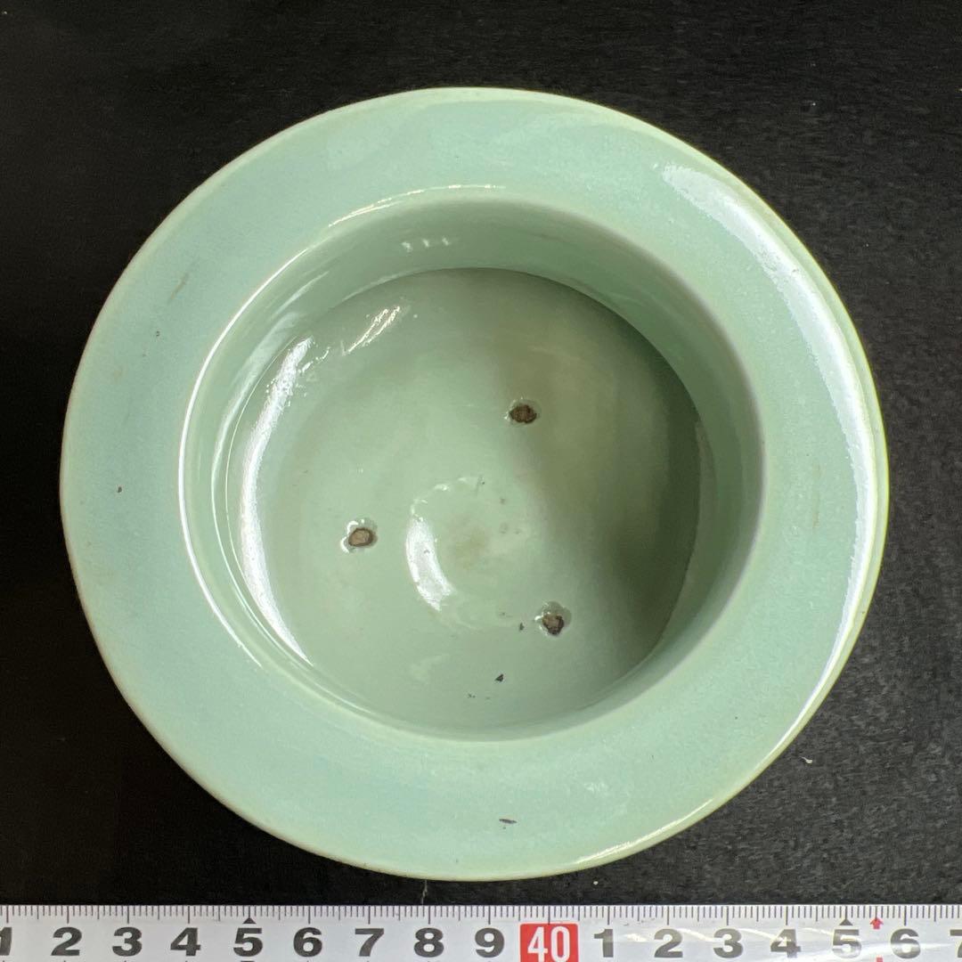 時代　銀火屋青磁香炉　縁外寸約9.5㎝　東Y8-0106①トヒサエ