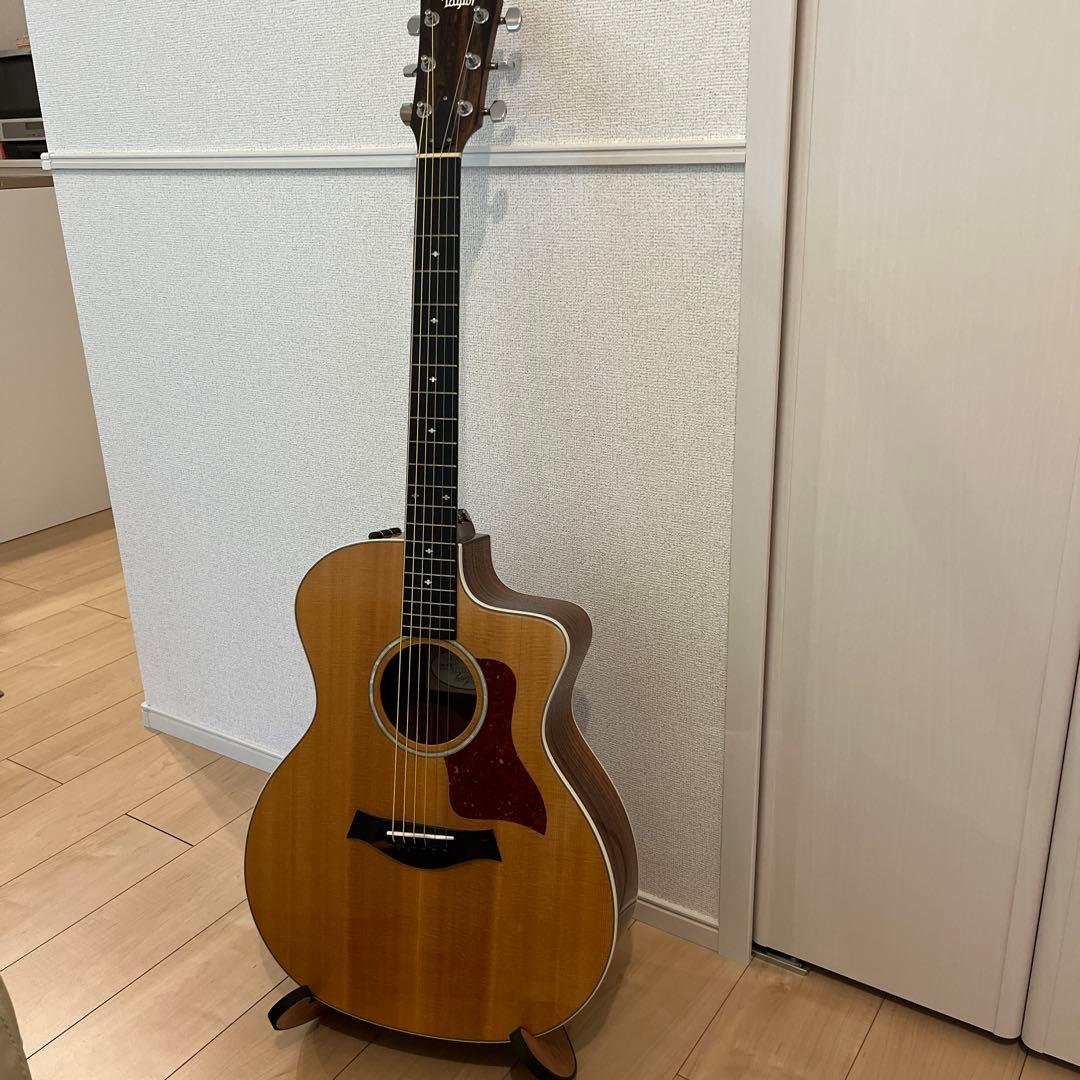 Taylor 214ce DLX アコースティックギター