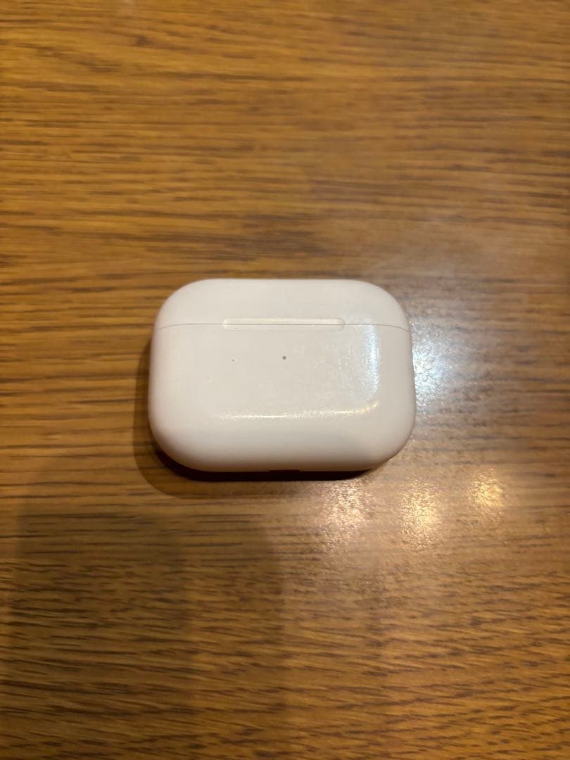 Apple Airpods Pro# 1W1t Lightning ½ ース付き
