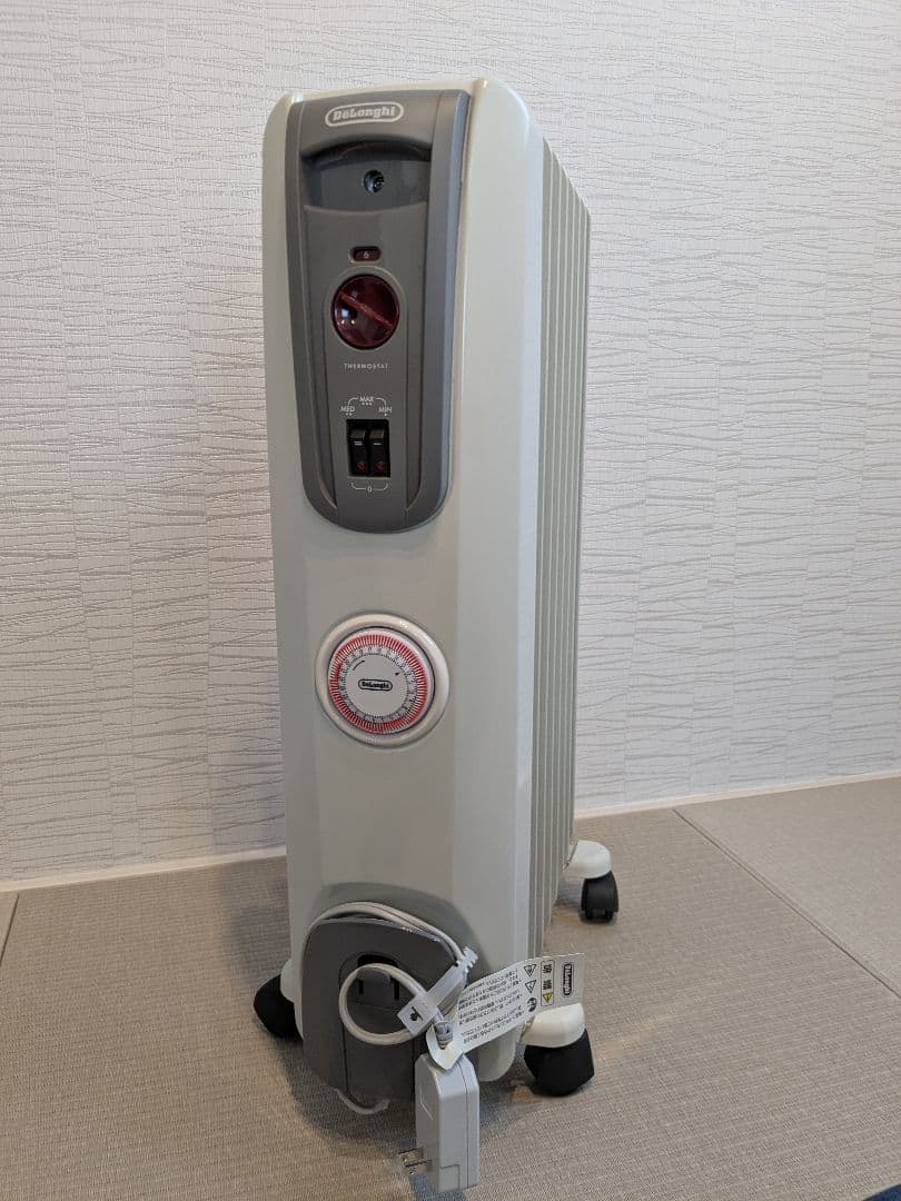 【送料込】デロンギ オイルヒーターH770812EFSN-GY