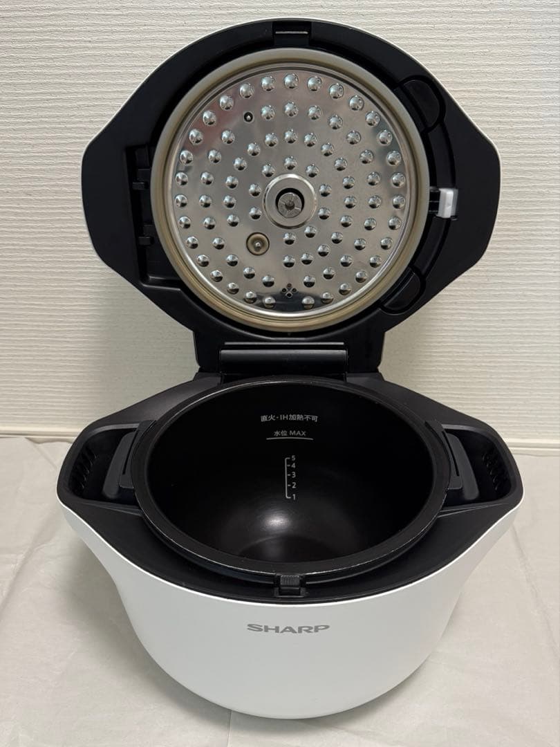 SHARP シャープ ヘルシオ ホットクック2.4L KN-HW24G ホワイト