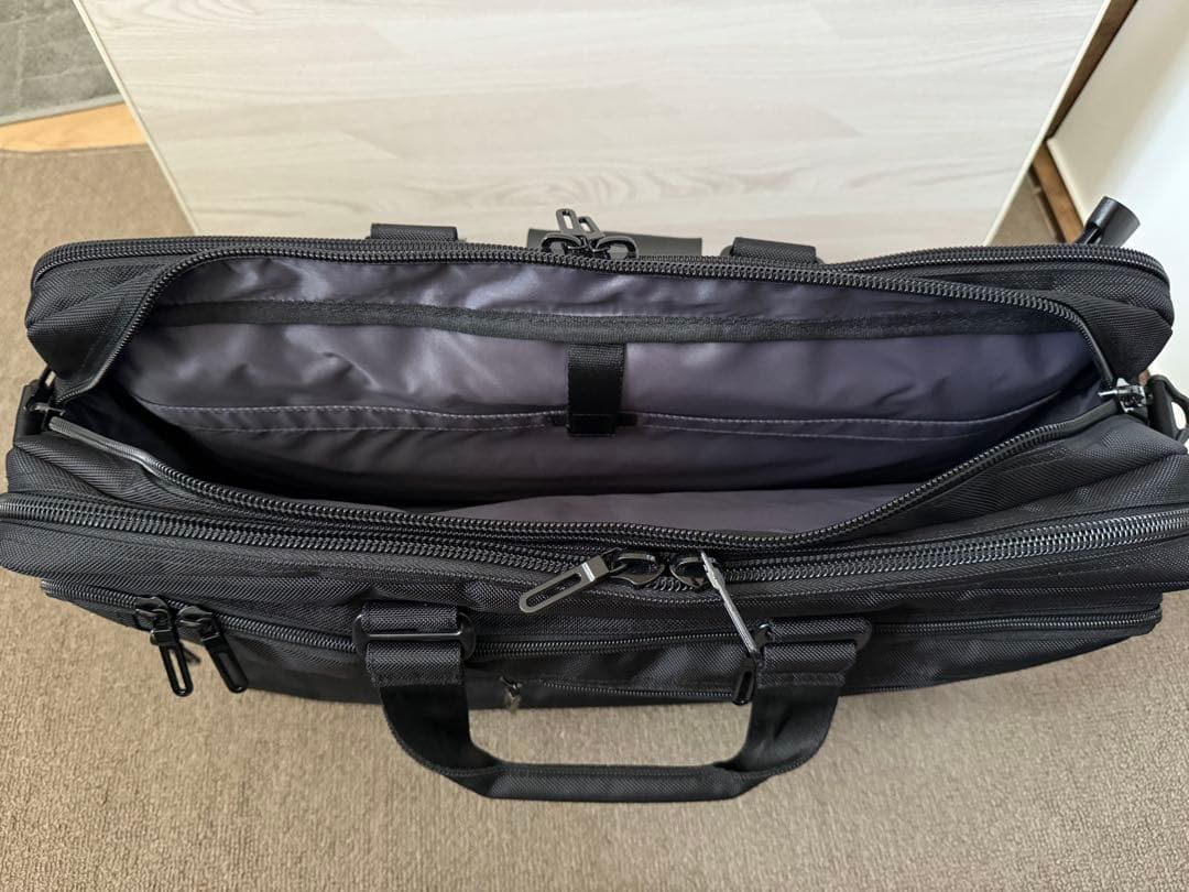 GRAFIT ビジネストラベルバッグ【開封あり、未使用】