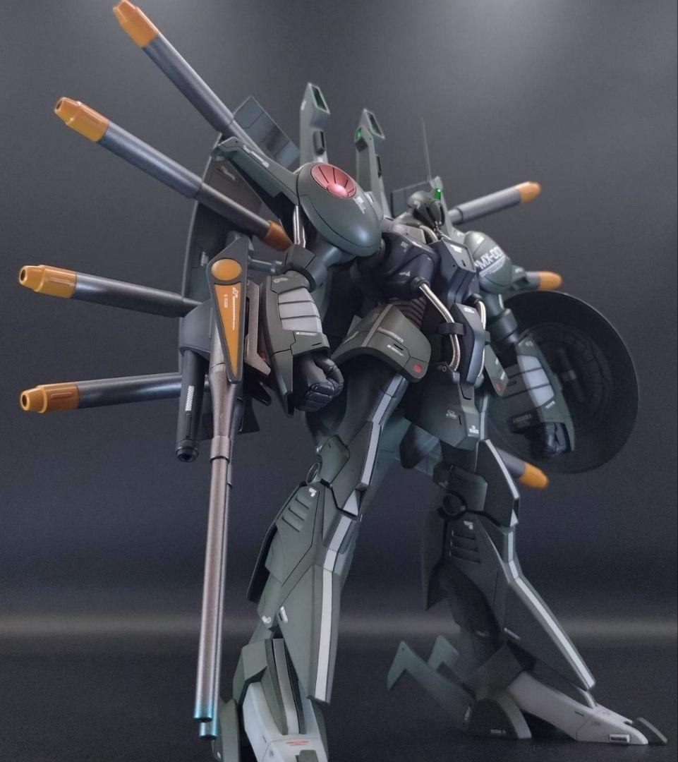 ガンプラ　完成品　HG　1/144　パラスアテネ