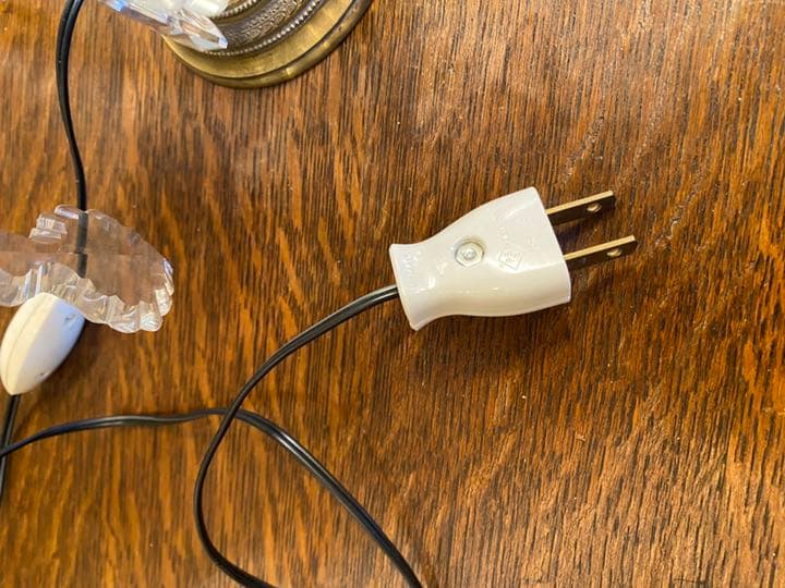 イギリス　アンティーク　テーブルシャンデリア