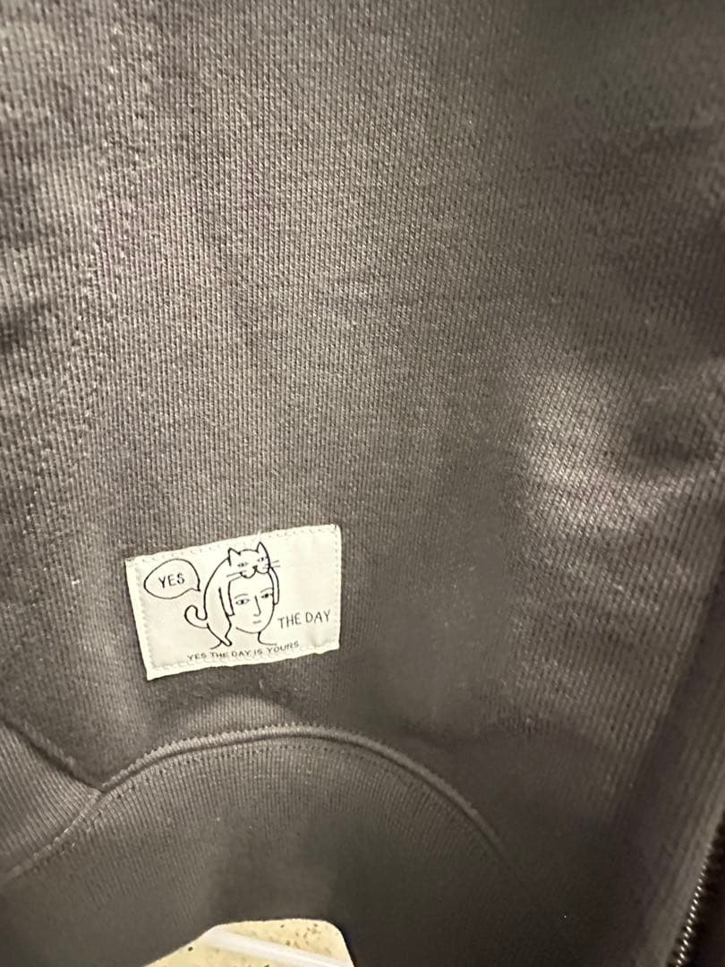 マウスラビット　パーカー　イェソン　韓国　チャコール