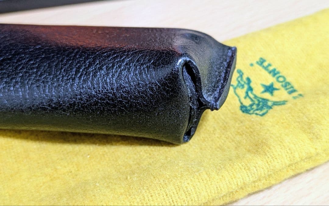 ペンケース　IL BISONTE (イル ビゾンテ)