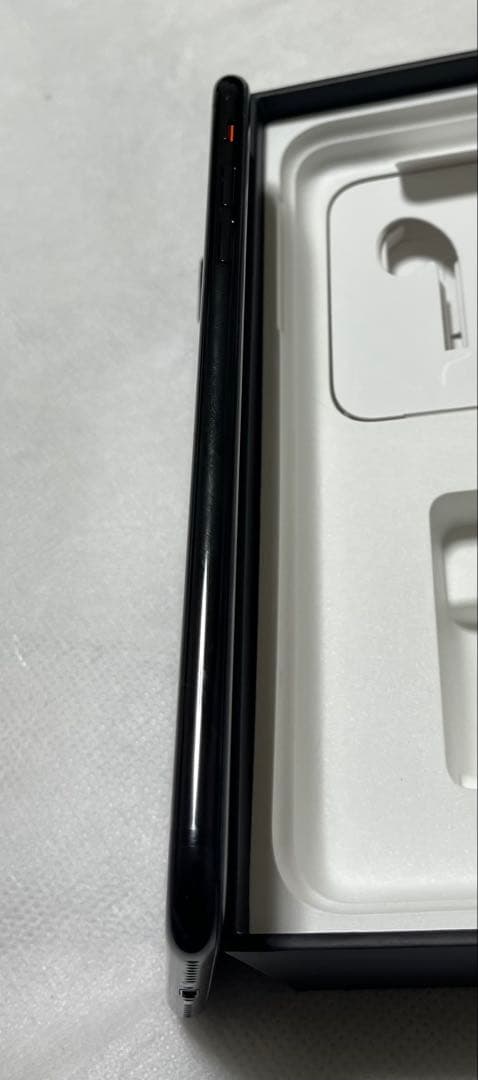 Apple iPhone 7 Plus 128GB ジェットブラック 本体