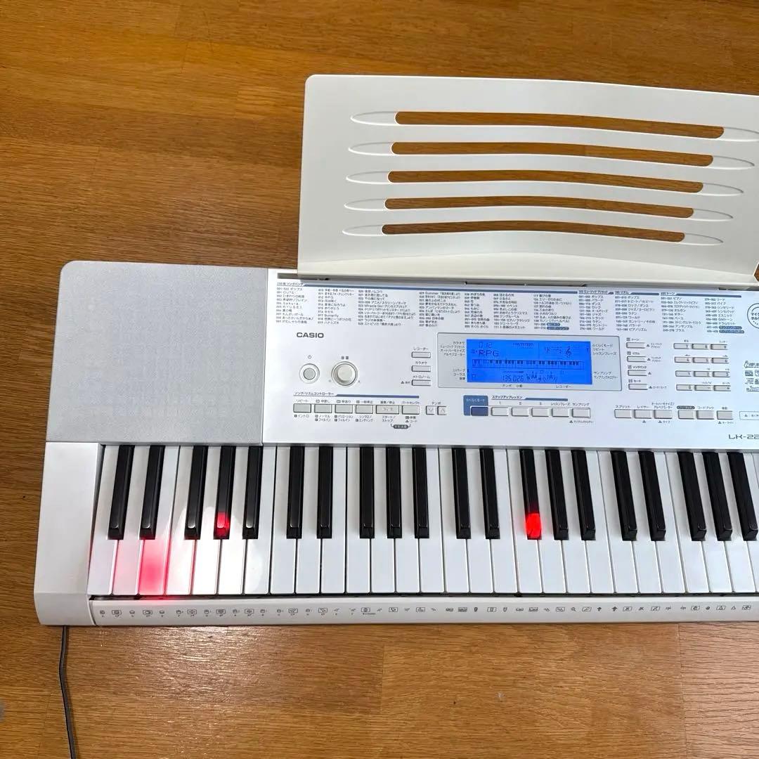 CASIO キーボード LK222 カシオ 光ナビゲーションキーボード