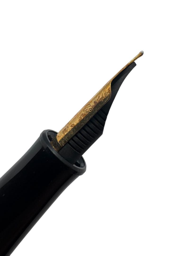 【未使用】アカブライヤー　センチュリー3776　プラチナ万年筆 太字