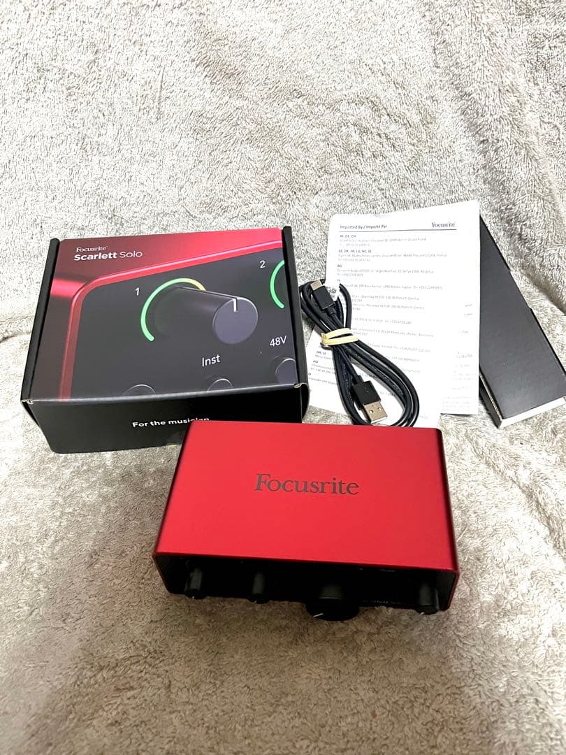 ほぼ新品　focusrite scarlett solo gen4