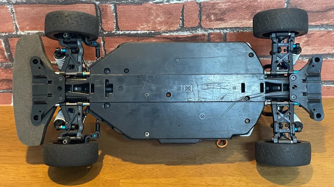 タミヤTT-02 type-XV GRヤリスラリー１ハイブリッドボディ付き