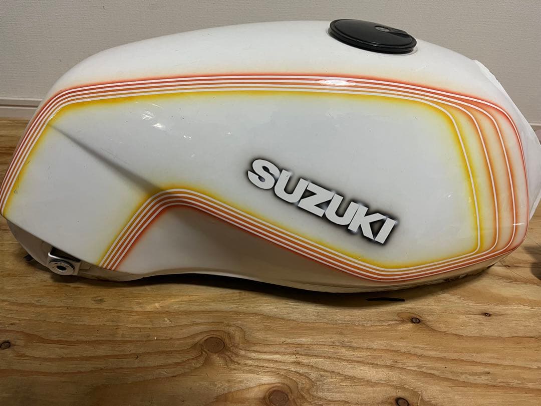 ゴキ　gsx250e gsx400e 外装一式